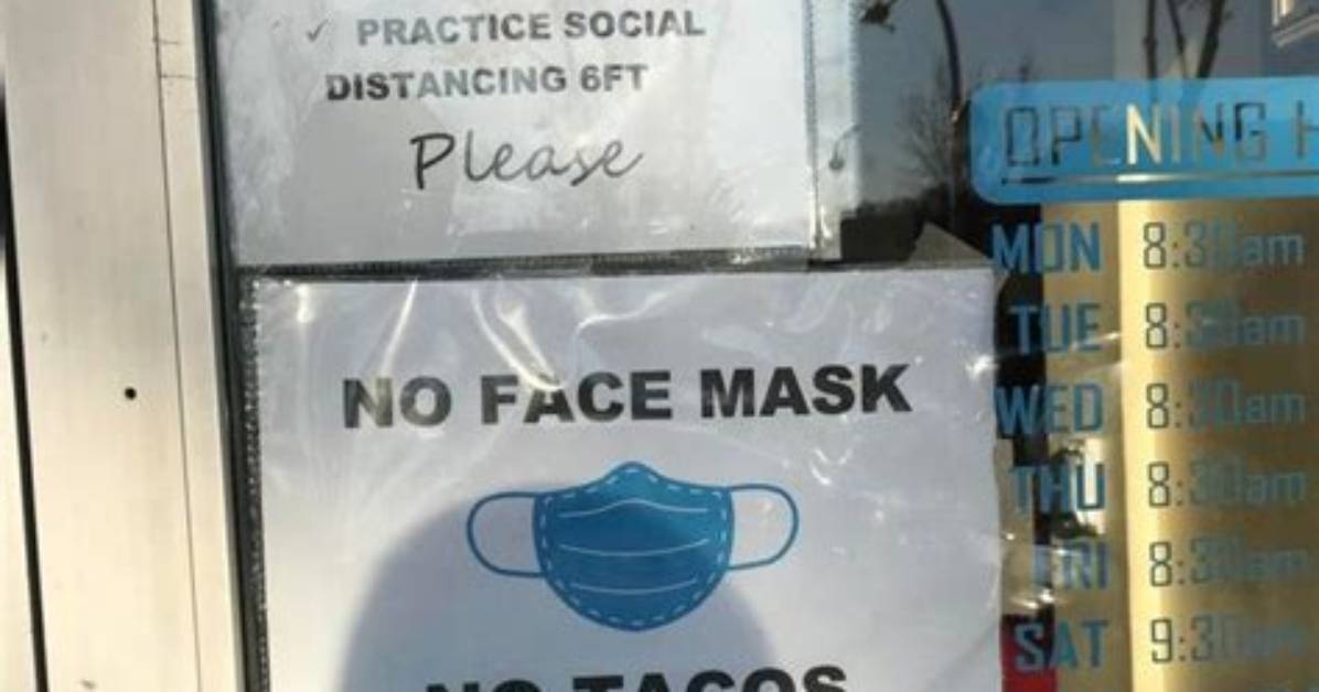 15 Signs That Cleverly Display Stores' Mask Policies for Customers