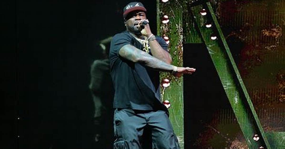 50 Cent Throws Microphone into Crowd and Injures Concertgoer