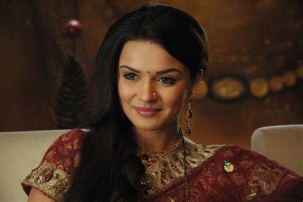 Aashka Goradia