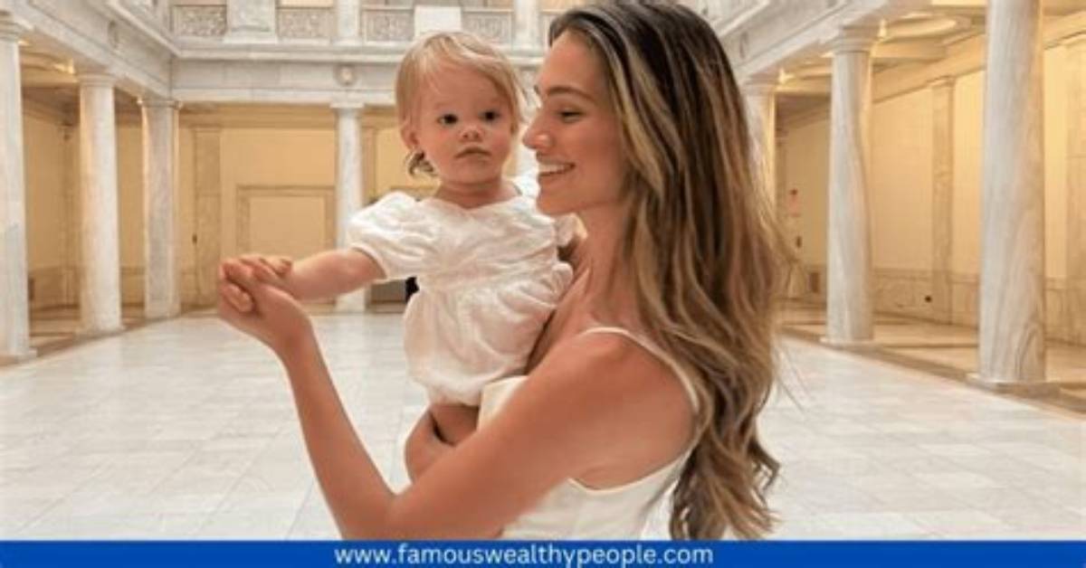 Abbie Herbert Net Worth, Age, Height, Siblings, Husband, Kids, Wiki