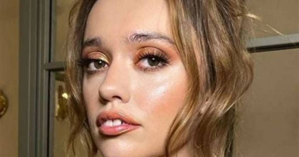 Aimee Lou Wood – Biography, Facts & Life Story