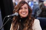 Alanis Morissette Height