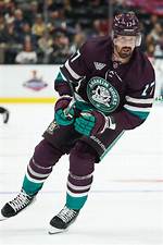 Alex Killorn – Canadian Ice Hockey Centre | Net Worth, Age, Bio, Wiki, Career, Family, Nationality, Ethnicity, Partner, Photos and Facts