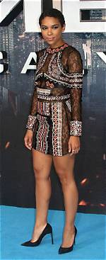 Alexandra Shipp Height