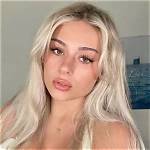 All About Foxkirsten I Age, Net Worth, Relationship, Career