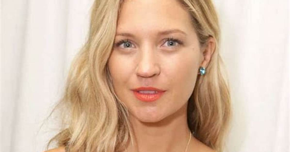 All About Vanessa Ray | Age, Net Worth, Relationship, Career