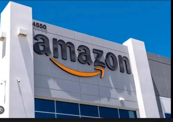 Amazon Says Will Invest $9 Billion in Singapore