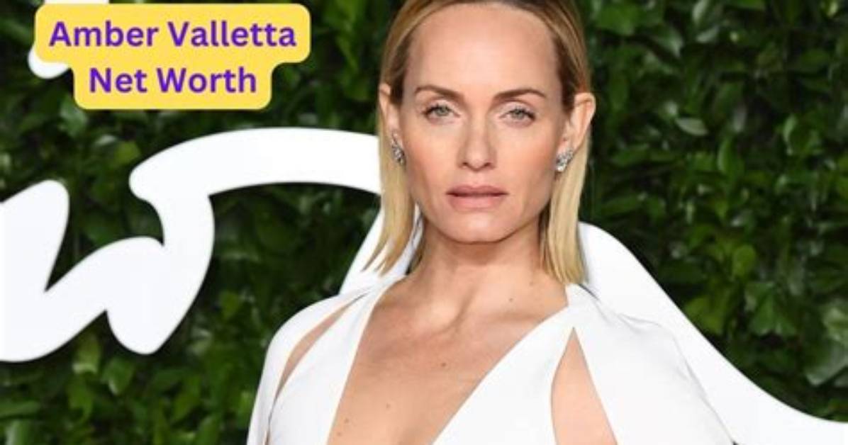 Amber Valletta Net Worth – How Much Is Valletta Worth?
