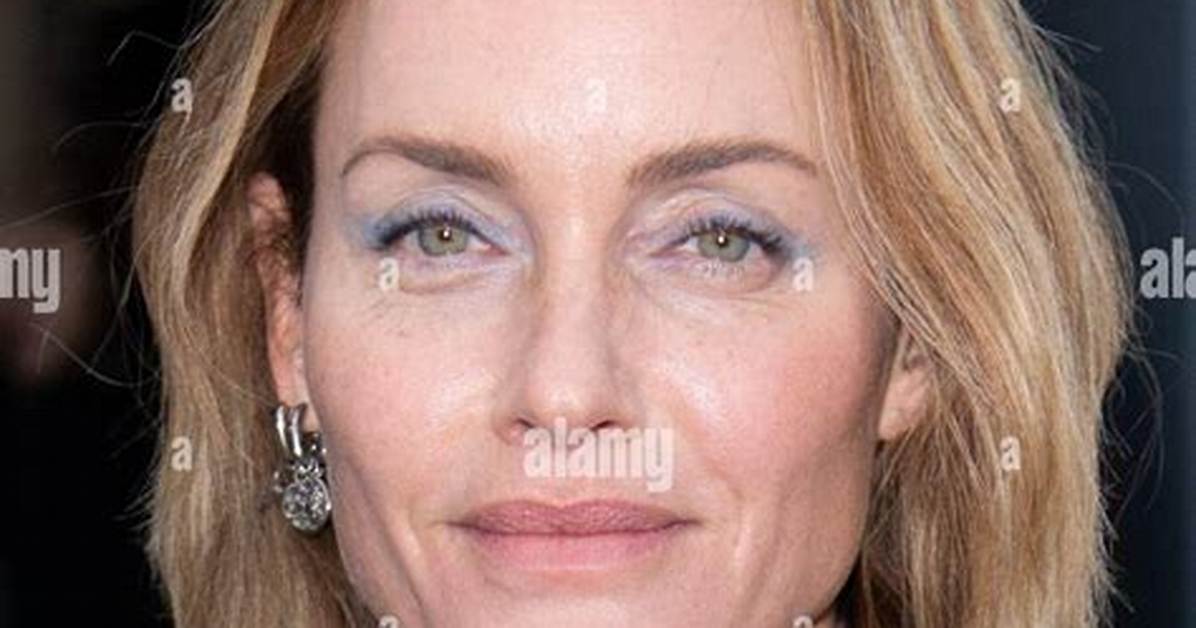 Amber Valletta