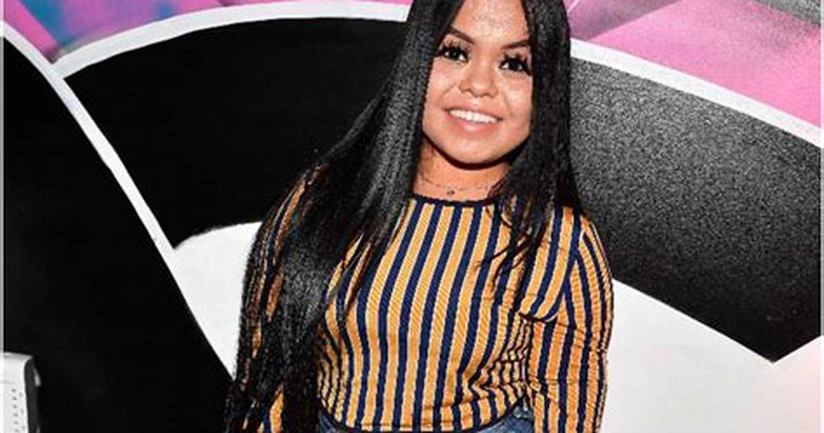Andrea Salinas Net Worth