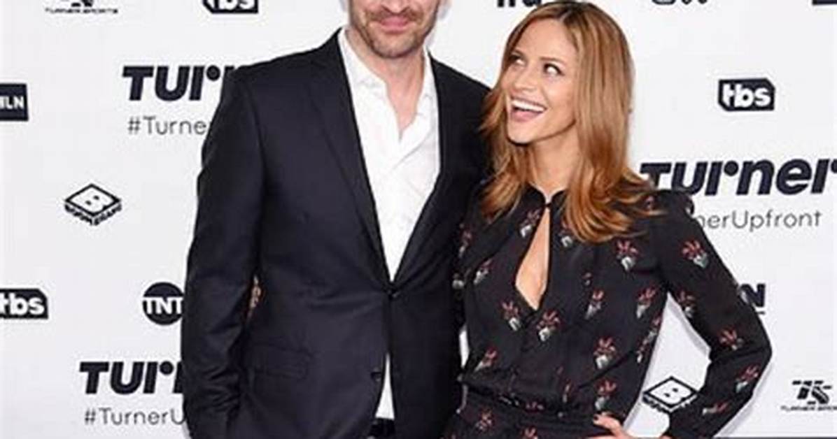 Andrea Savage Has a Husband! Real-Life and on-Screen Husband