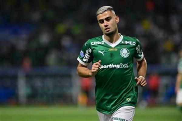Andreas Pereira