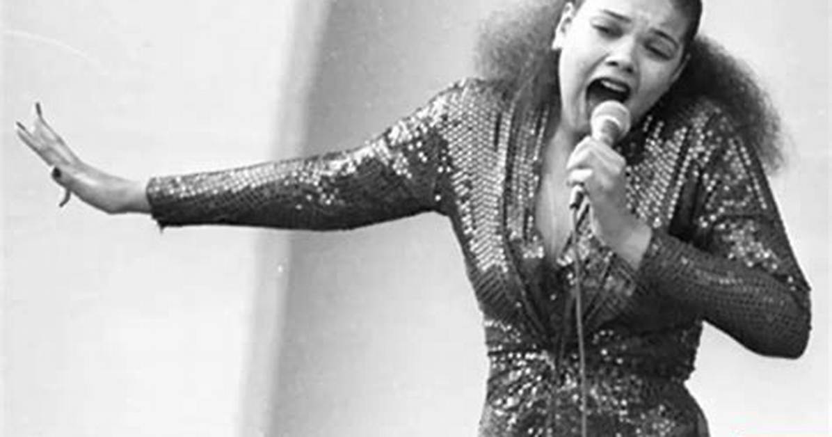 Angela Bofill Net Worth 2024