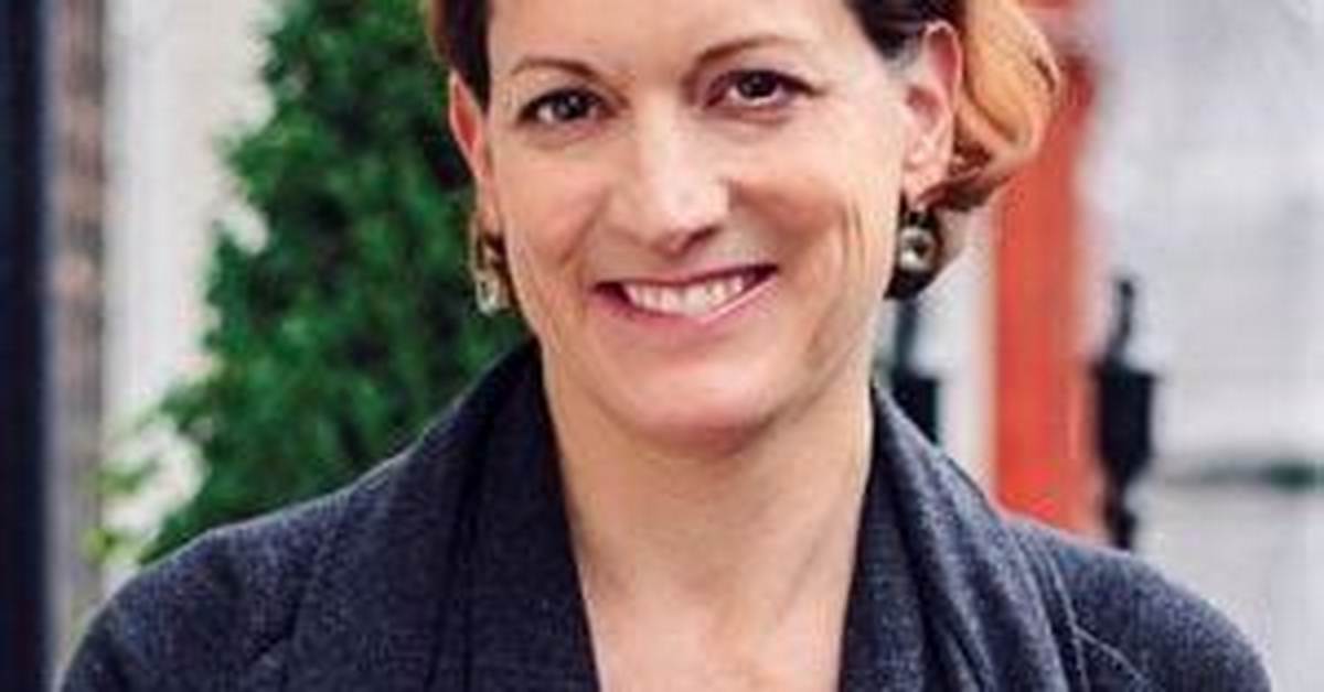 Anne Applebaum Bio, Wiki, Age, Twilight of Democracy, Books, Gulag, and Net Worth