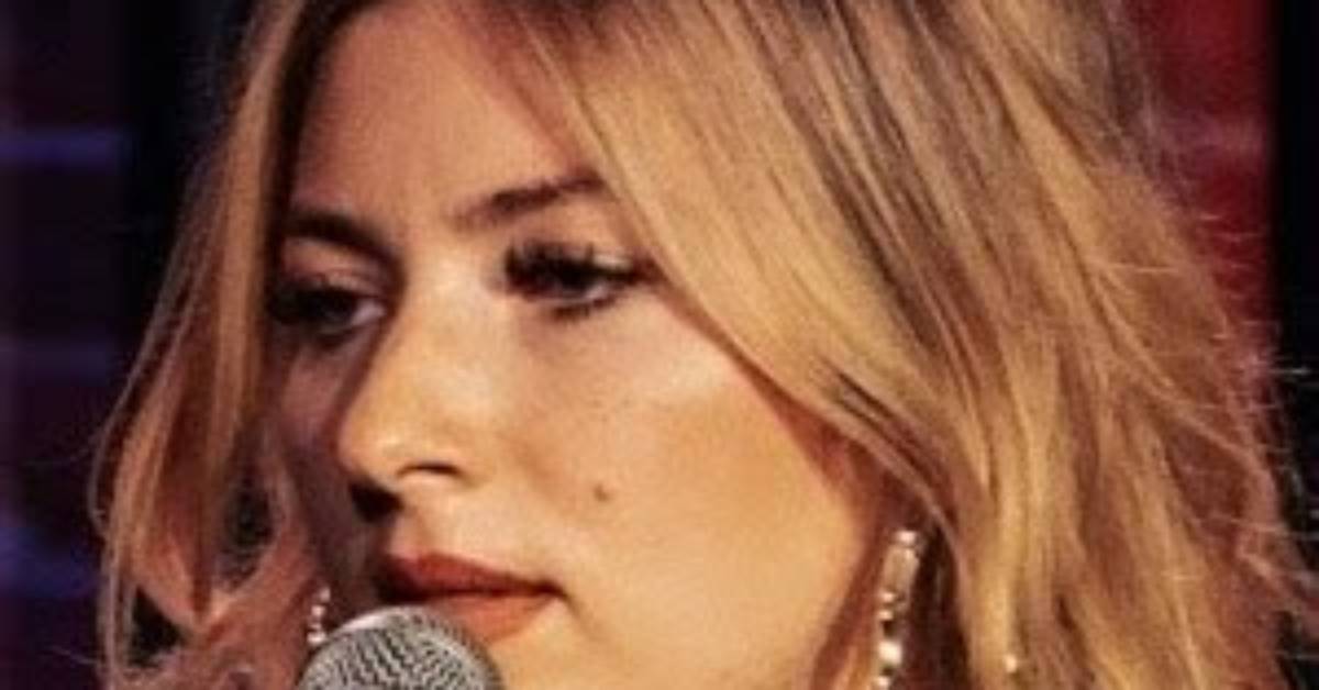Annie Lederman Comedian, Bio, Wiki, Age, Height, Boyfriend, Podcast, and Net Worth