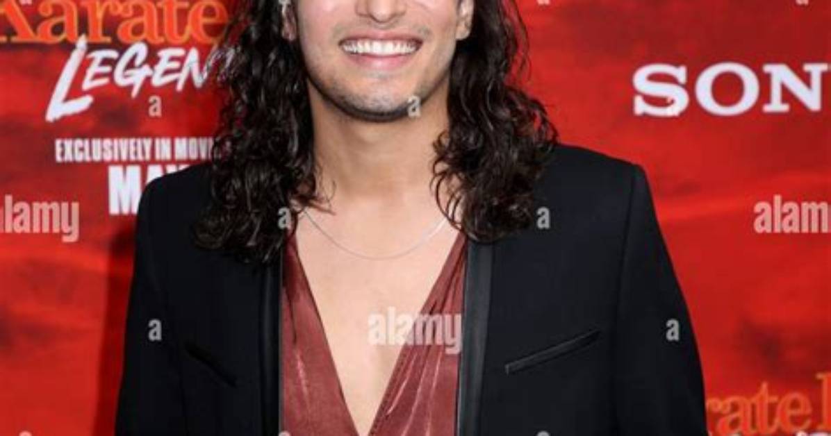 Aramis Knight