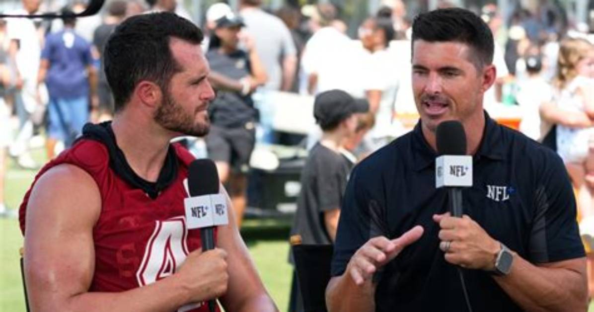Are David Carr and Derek Carr Related? Age Difference, Family History