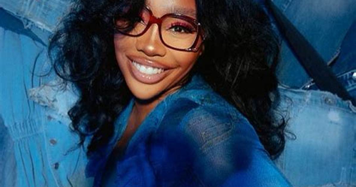 Are Sza and Lizzo Related? Family Tree and Net Worth