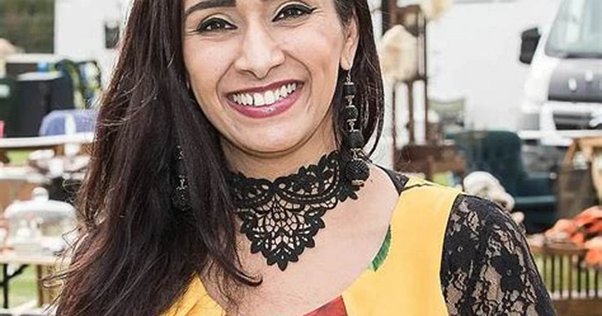 Arusha Roo Irvine Wiki: How Old Is She? Net Worth and Husband Details