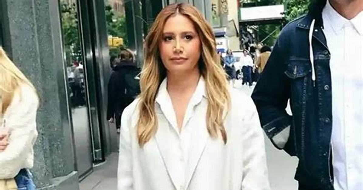 Ashley Reeves- Bio, Height, Net Worth, Husband