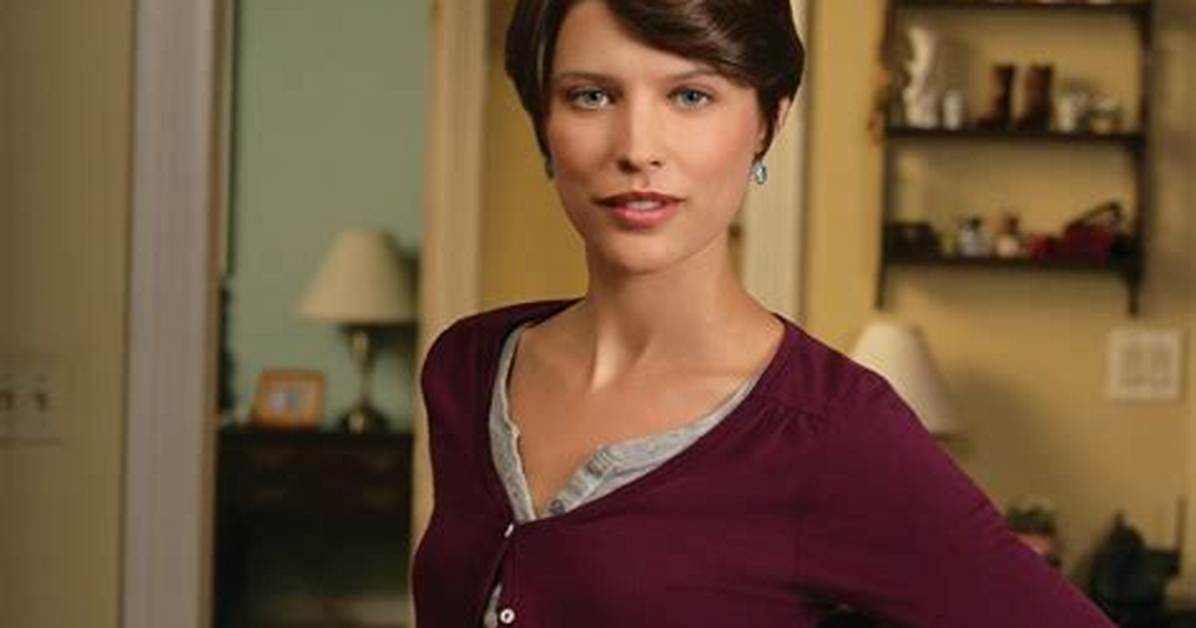 Audrey Marie Anderson – Biography, Facts & Life Story