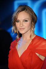 Beau Garrett Bio, Wiki, Age, Husband, Tron Legacy, Good Doctor, and Net Worth
