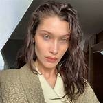 Bella Hadid Still Looks Flawless Without Makeup and It's Annoying