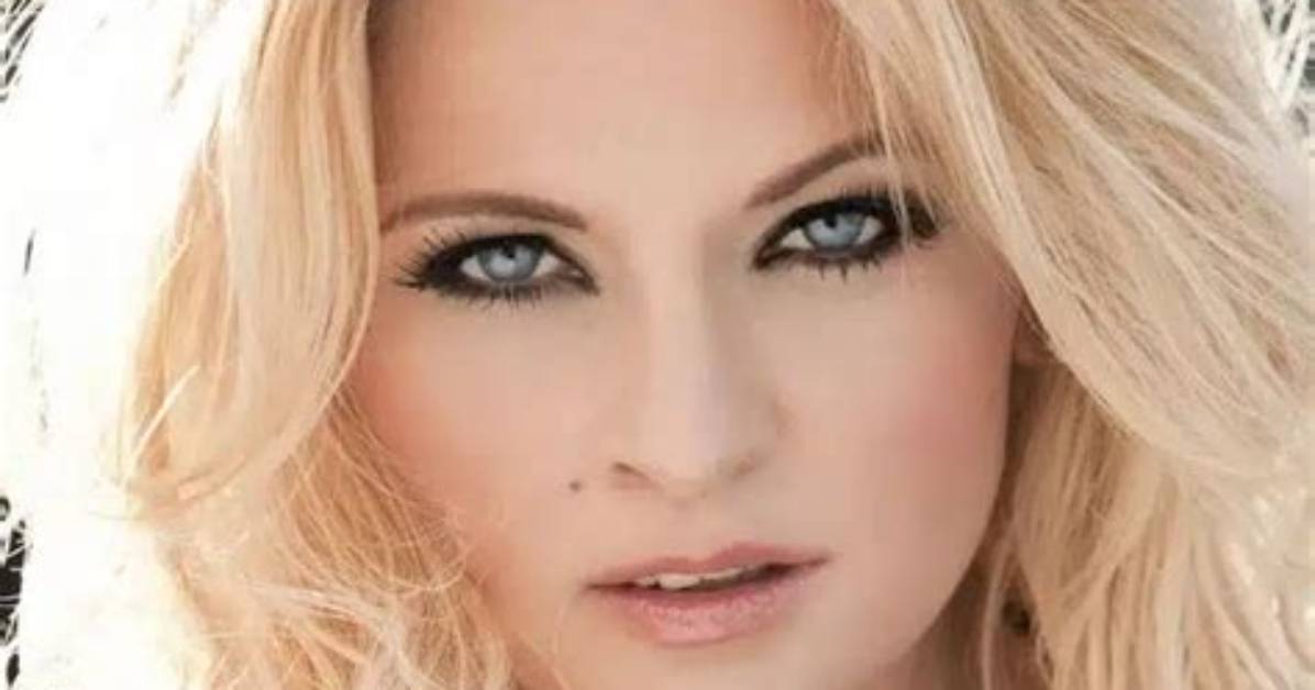 Bobbi Eden Net Worth