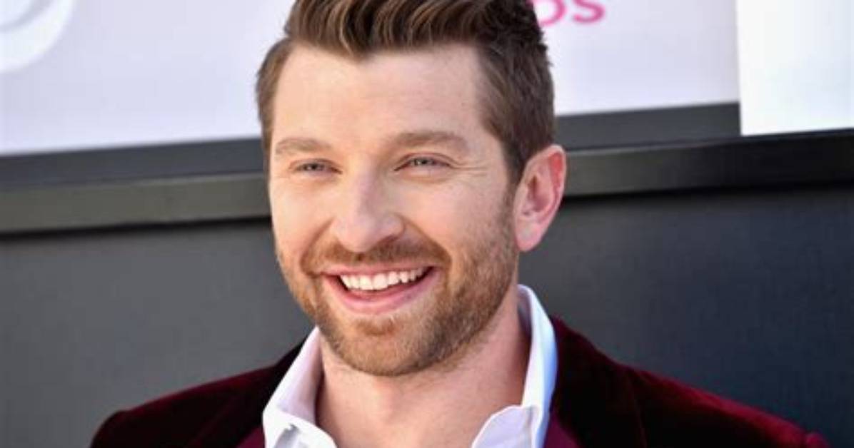 Brett Eldredge Shares the Meaning Behind “Castaway” and “Love Someone” from Upcoming Album – Celeb Secrets Country