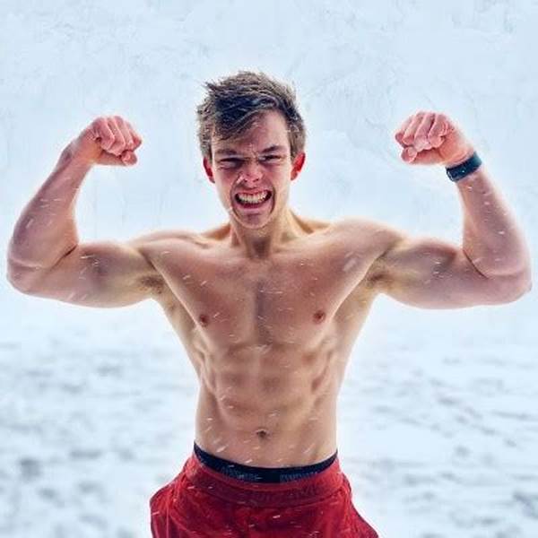 Browney – Youtuber | Wiki, Age, Height, Net Worth, Relationship, Ethnicity, Career