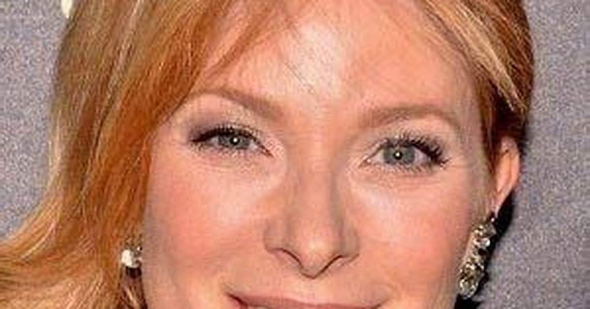 Cady Mcclain Bio, Wiki, Age, Parents, Husband, Y&R, Awards, and Net Worth
