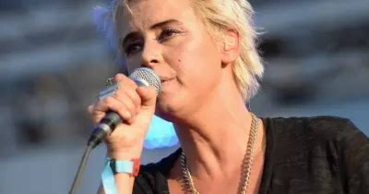 Cat Power Net Worth - How Much Does Cat Power Make?