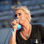 Cat Power Net Worth - How Much Does Cat Power Make?