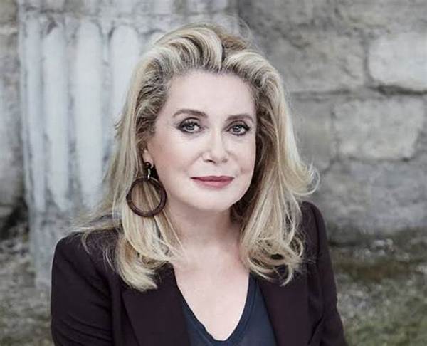 Catherine Maison- Bio, Height, Net Worth, Husband, Marriage