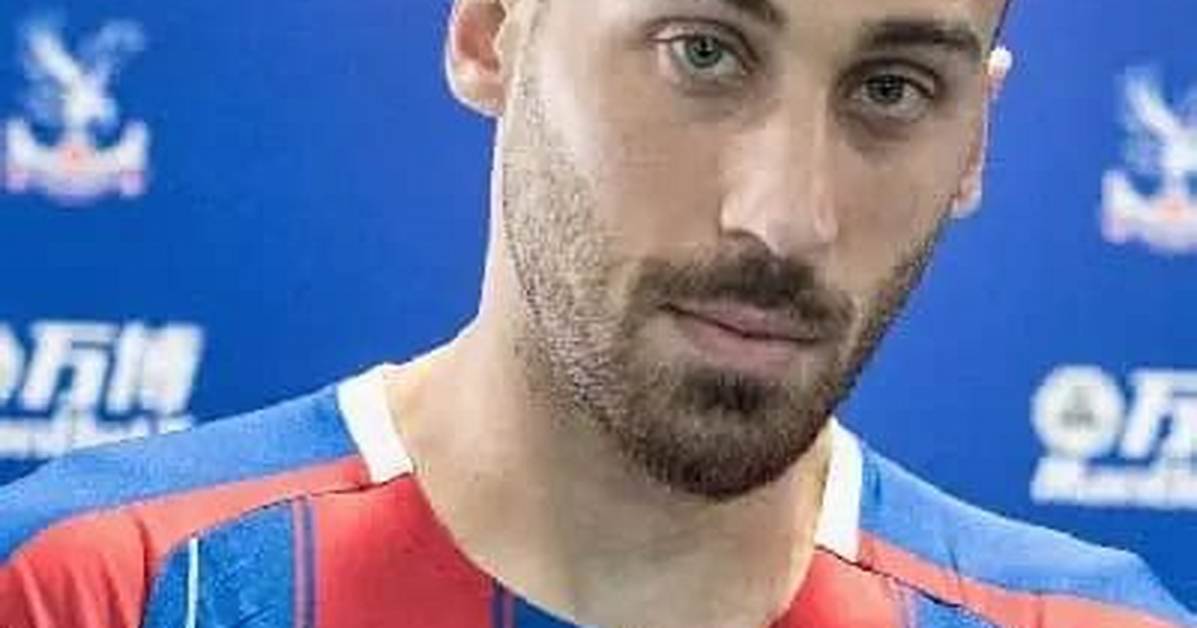 Cenk Tosun Turkish Football Player | Age, Biography, Wiki, Career, Net Worth, Ethnicity, Religion, Wife and Instagram