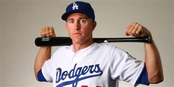 Chase Utley Net Worth, Wiki, Early Life, Education, Career, Awards, Relationship Status, Body Measurements, Social Media