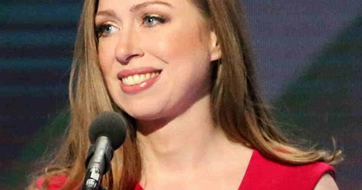 Chelsea Smith Net Worth