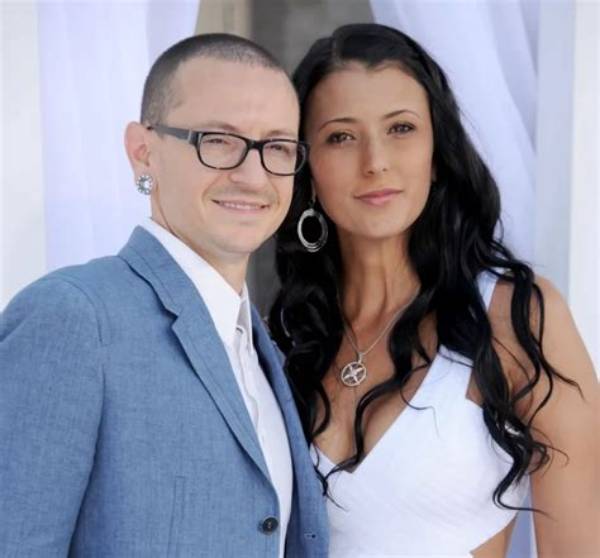 Chester Bennington- Net Worth, Bio, Wife, Marriage, Height