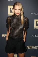 Cody Horn Height