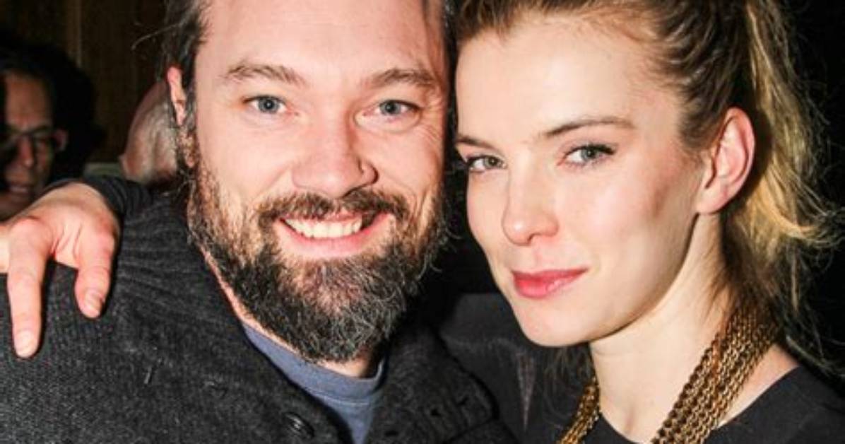 Cosmo Pfeil | Husband Betty Gilpin | Married Life