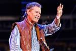 Country Star Randy Travis Is Looking Better Than Ever Following 2013 Stroke