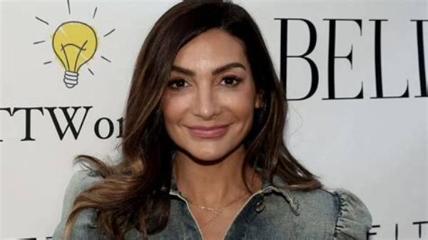 Courtney Laine Mazza Net Worth 2024