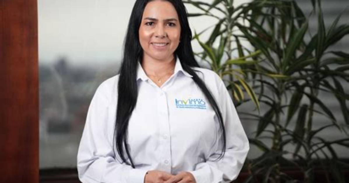 Cynthia Rodr%C3%Adguez 150. Jpg
