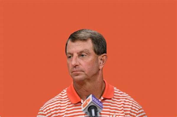 Dabo Swinney Net Worth – How Much Is Swinney Worth?