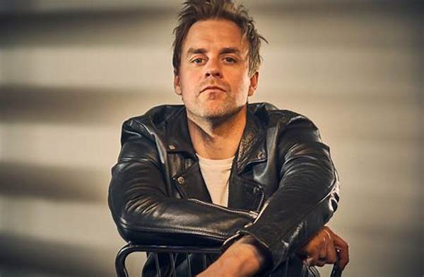 Dan Davidson Details Reasoning Behind New Direction of Music with Latest Release “Nineteen Eighty Something” (Exclusive) – Celeb Secrets Country