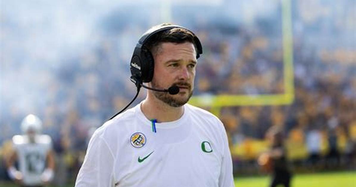 Dan Lanning to Remain Oregon Head Coach Amid Alabama Rumors