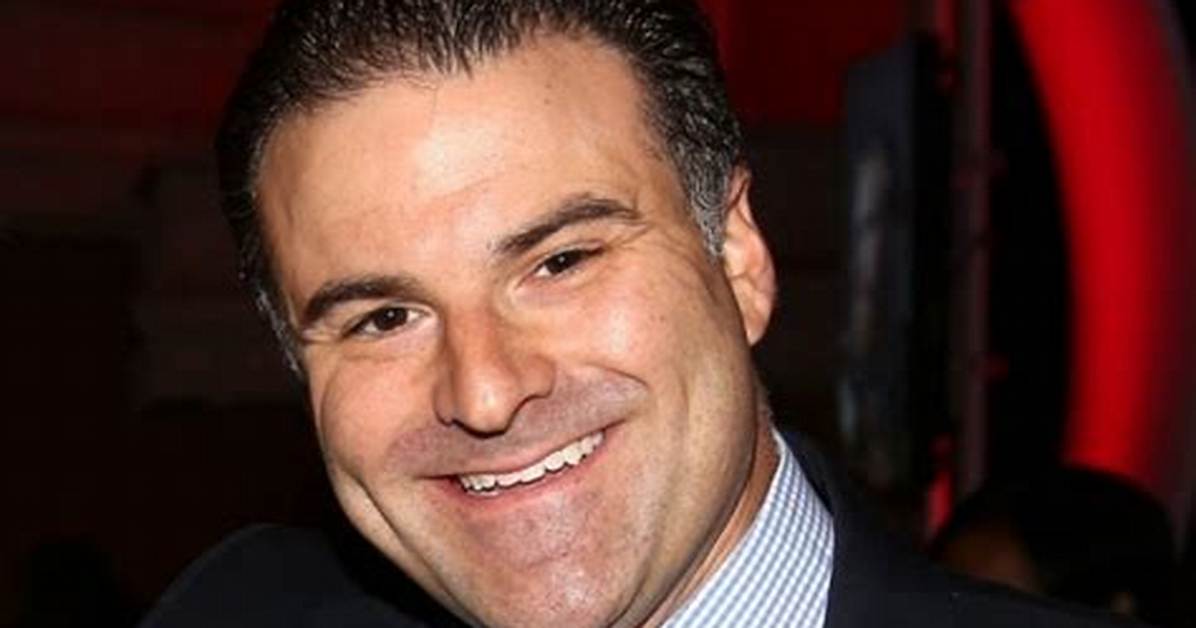 Darren Rovell
