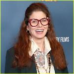 Debra Messing Net Worth 2024