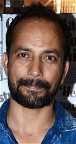 Deepak Dobriyal – Biography, Facts & Life Story