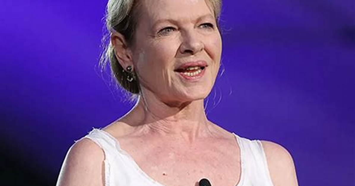 Dianne Wiest Net Worth